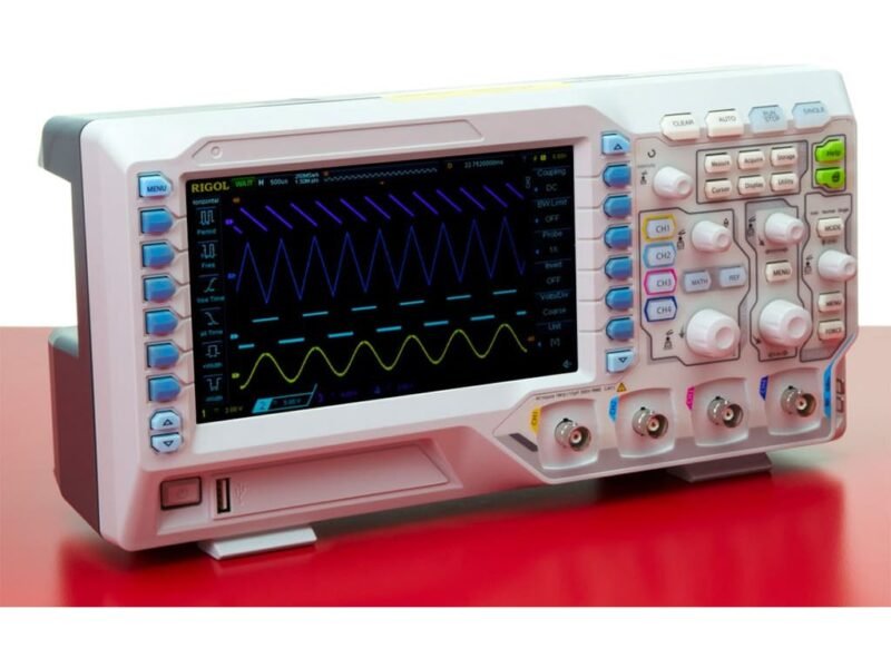 DS1074Z1.jpg Rigol DS1074Z Plus 70 MHz Digital Oscilloscope with 4 Channels, 16 Digital Channels
